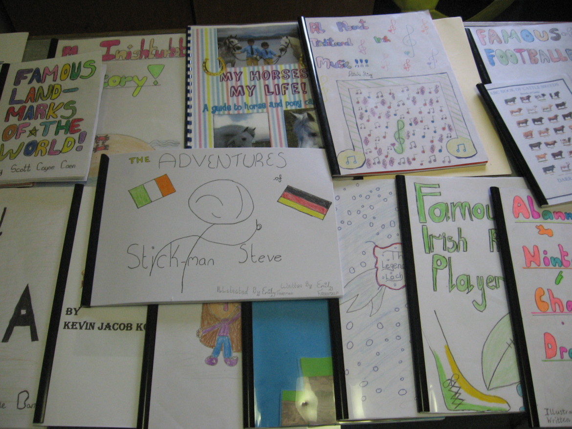 write-a-book-competition.jpg